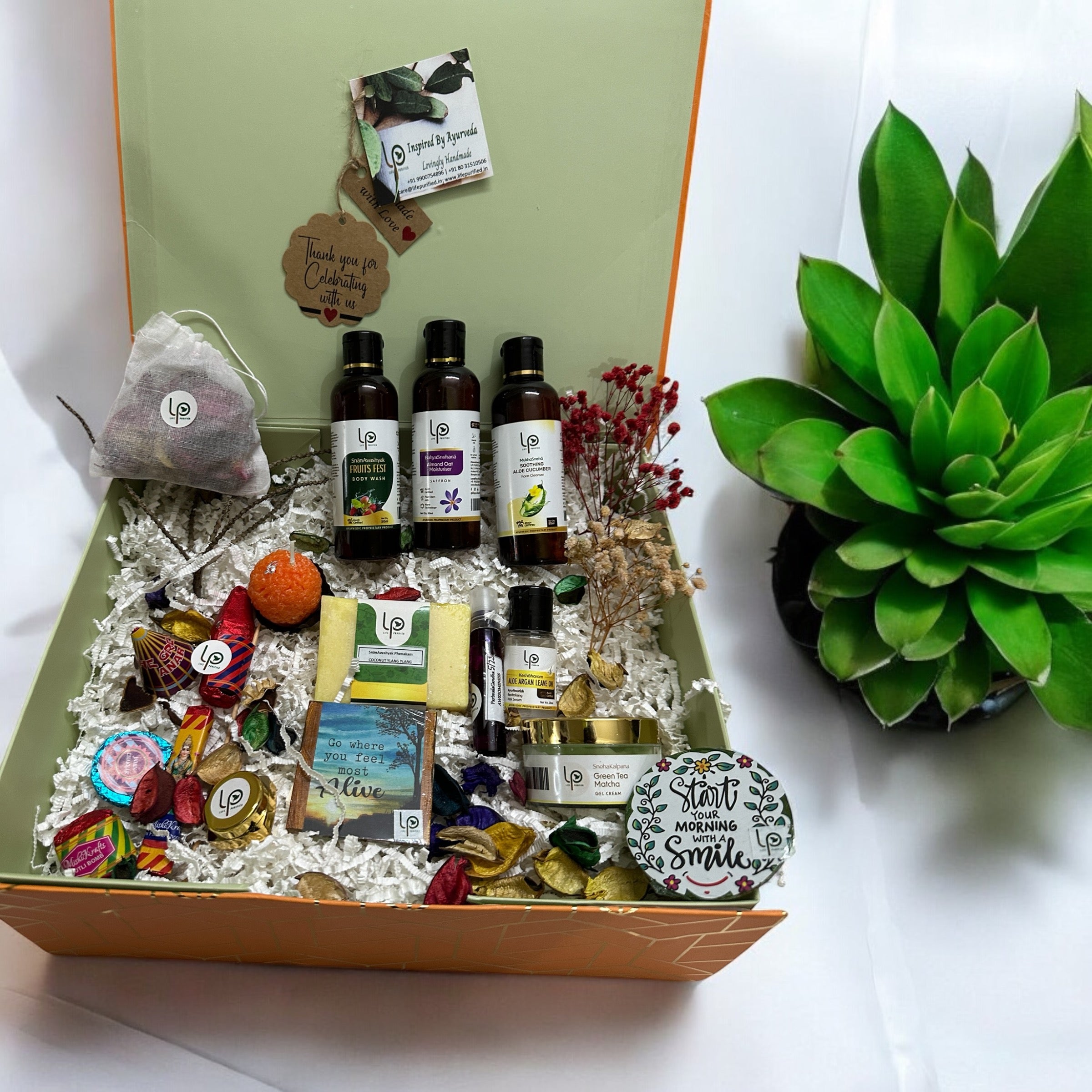 Paurusheyam - For the Gentlemen